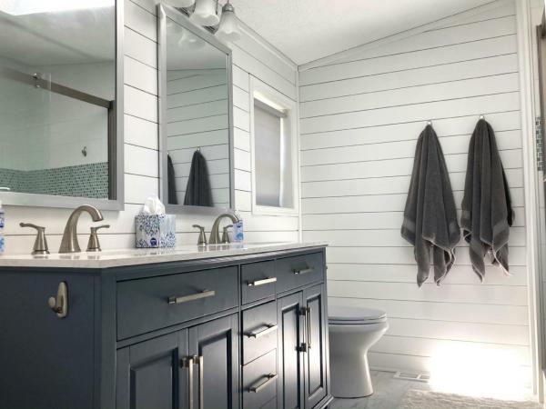 2000 Skyline Manufactured Home