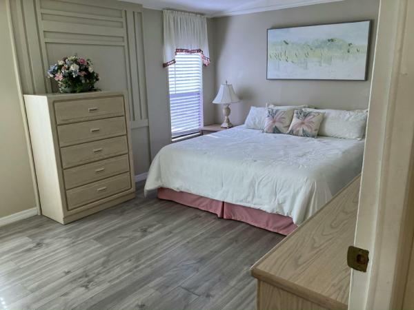 1984 Barrington HS Manufactured Home