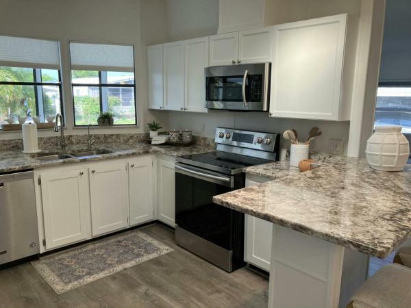 1989 Palm Harbor HS Manufactured Home