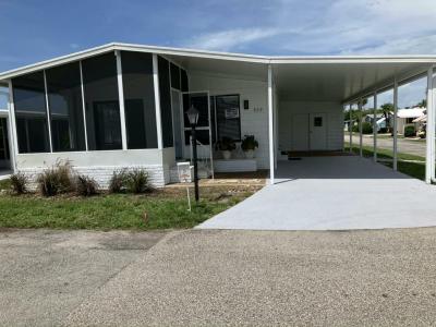 Mobile Home at 937 Cumberland Dr, #40 Naples, FL 34110