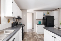 2025 Champion CHPR2852H42P01(Navasota) Mobile Home