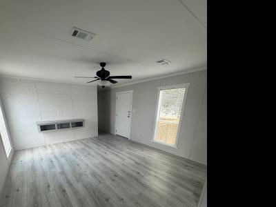 Photo 4 of 16 of home located at 7460 Kitty Hawk Rd Site 195 Converse, TX 78109