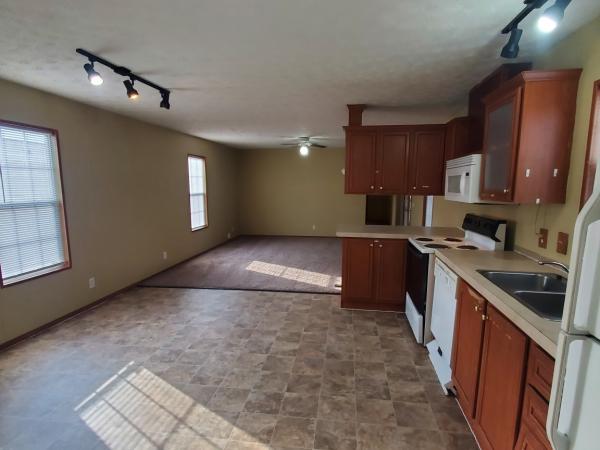 2000 WINLT Mobile Home