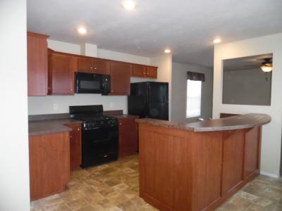 Photo 2 of 5 of home located at 28898 Country Lane Flat Rock, MI 48134
