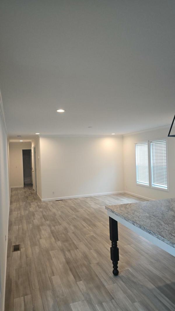 2024 Clayton Homes Inc Community Series Mobile Home