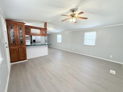 Photo 5 of 24 of home located at 1932 E 47th Street S #89 Wichita, KS 67216