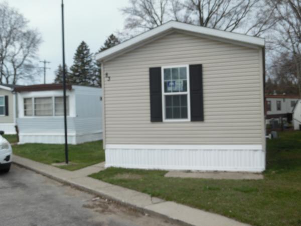 2014 Champion Homes - 1670202RA Mobile Home