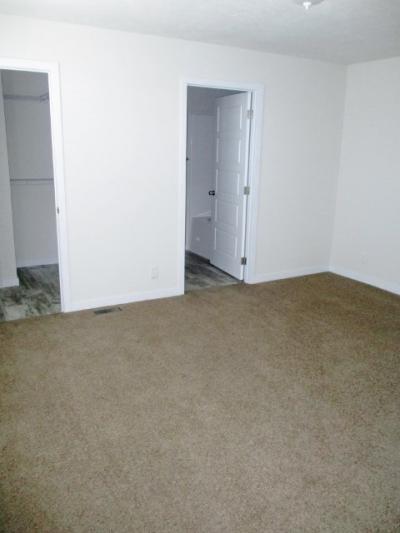 Photo 5 of 6 of home located at 18 Roxbury Park Goshen, IN 46526