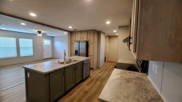 2025 Southern Energy Homes Epic Journey Mobile Home