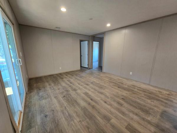 2025 Southern Energy Homes Epic Journey Mobile Home