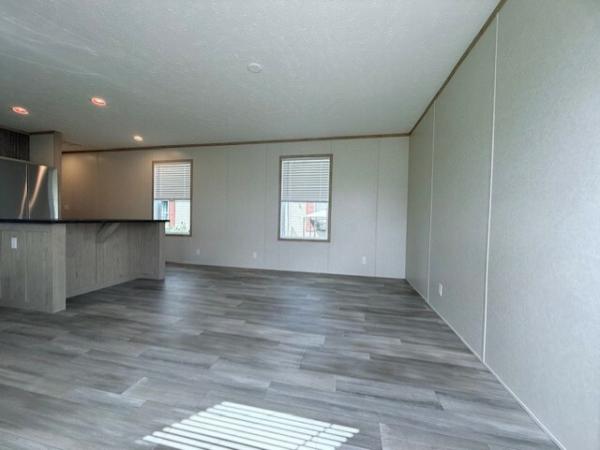 2025 Clayton-Wakarusa Mobile Home