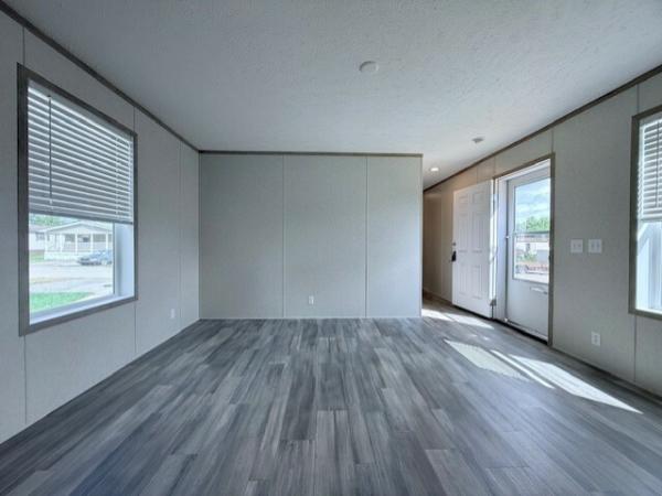 2025 Clayton-Wakarusa Mobile Home