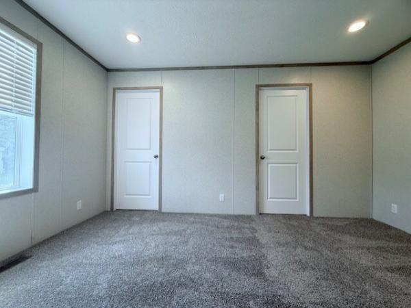 2025 Clayton-Wakarusa Mobile Home