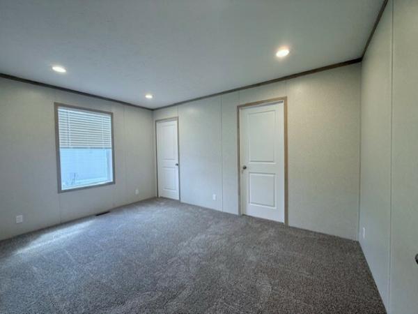 2025 Clayton-Wakarusa Mobile Home