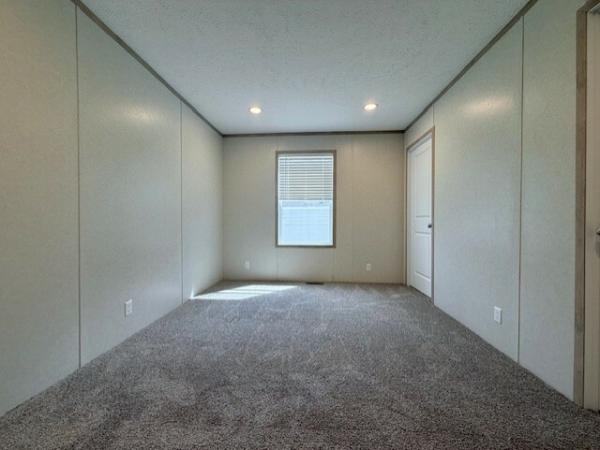 2025 Clayton-Wakarusa Mobile Home