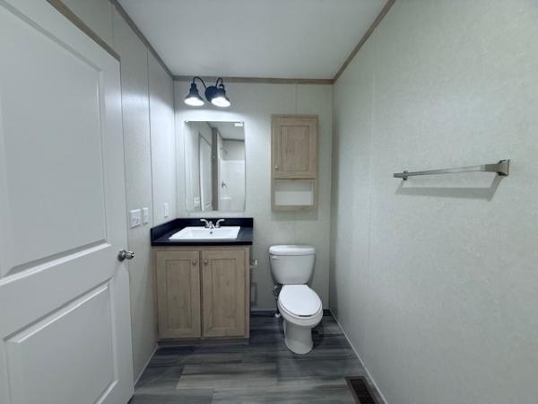 2025 Clayton-Wakarusa Mobile Home