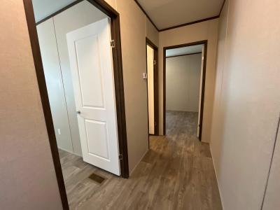 Photo 5 of 8 of home located at 204 Linda #Ln204 Conroe, TX 77301