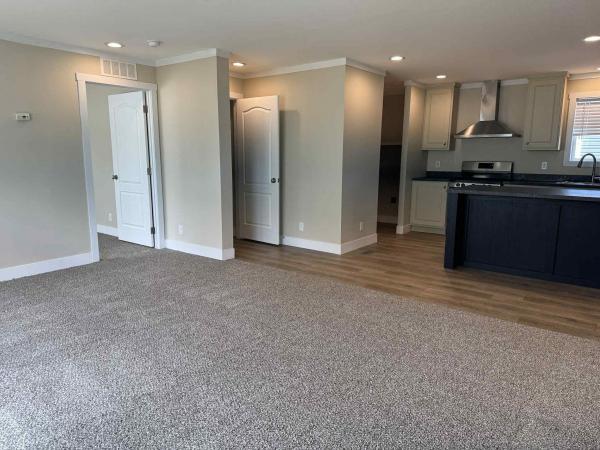 2023 Clayton - Middlebury Let it Be Mobile Home