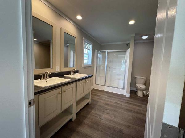 2023 Clayton - Middlebury Let it Be Mobile Home