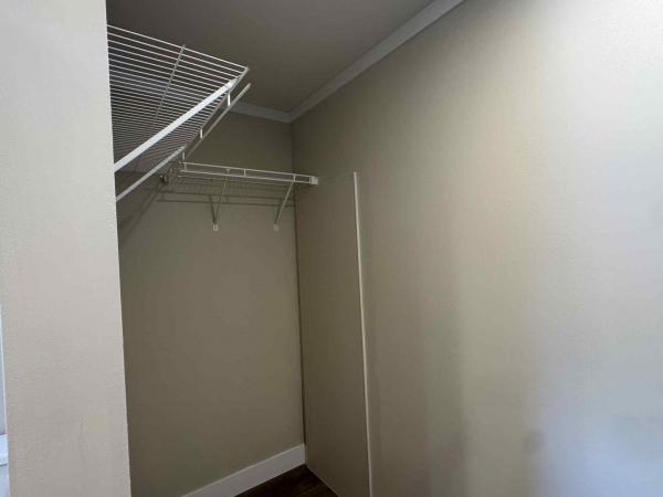 2023 Clayton - Middlebury Let it Be Mobile Home