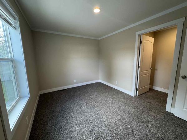 2023 Clayton - Middlebury Let it Be Mobile Home