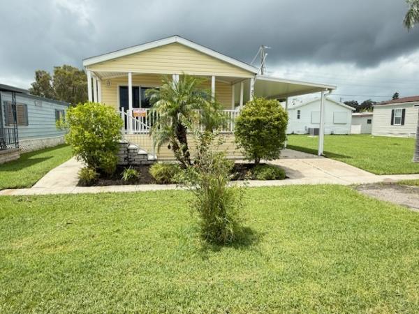 Photo 1 of 2 of home located at 1415 Main Street #23 Dunedin, FL 34698