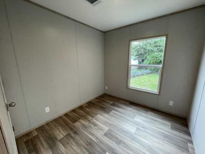 Photo 5 of 11 of home located at 11500 SW Kanner Hwy Indiantown, FL 34956
