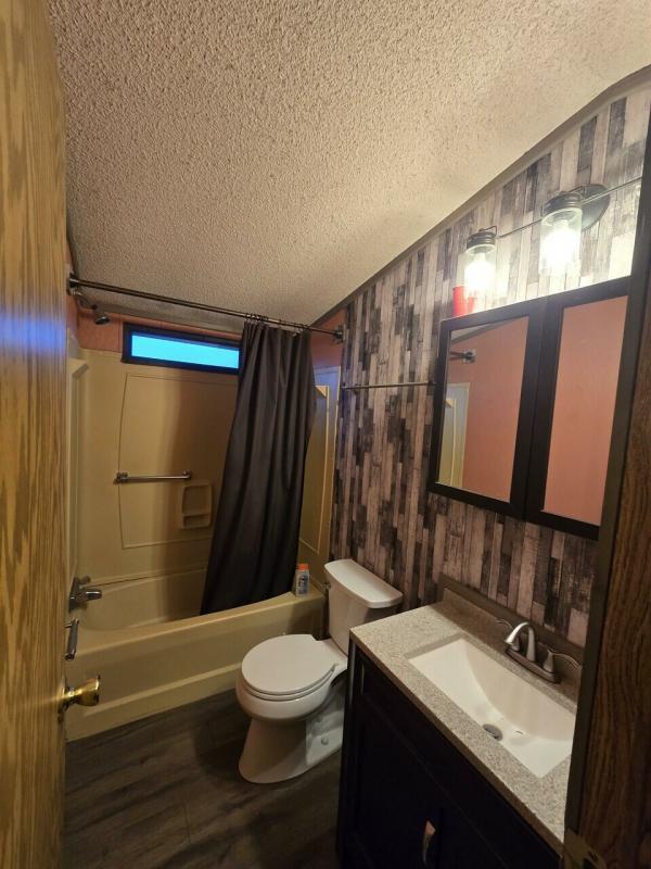 1991 Commodore  Home