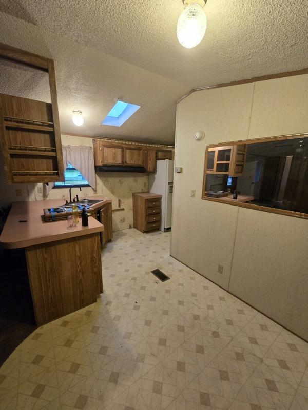 1991 Commodore  Home