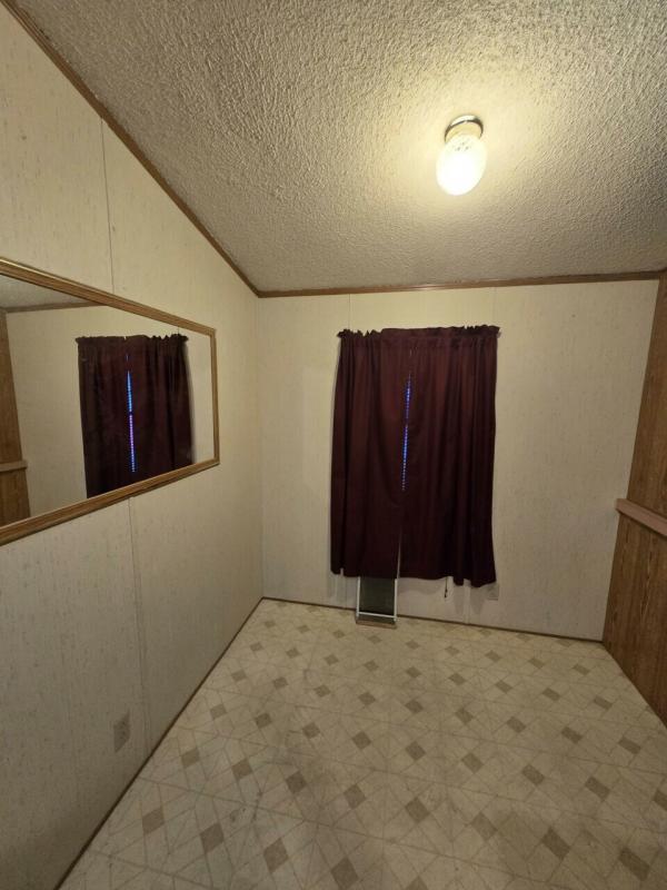 1991 Commodore  Home