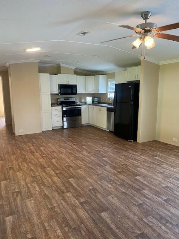 2022 Lakeland  Home