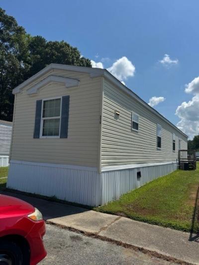 Photo 2 of 7 of home located at 215 North Pecan Court Newport News, VA 23608