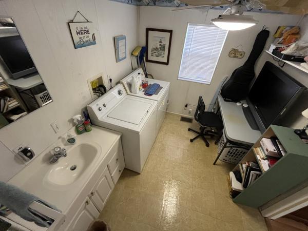 1979 PALM Mobile Home For Sale