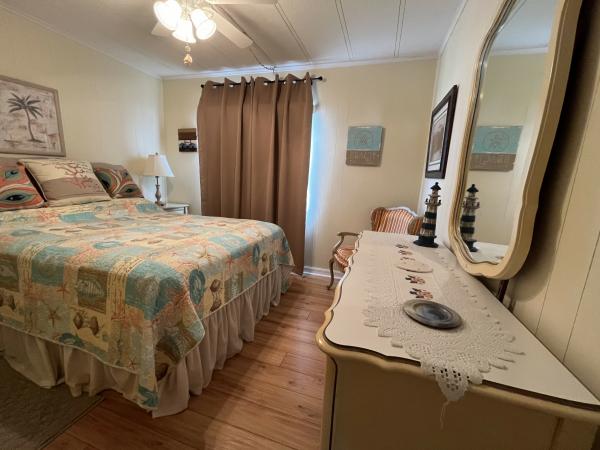 1979 PALM Mobile Home For Sale