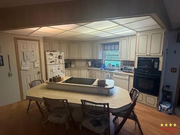 1989 CORO  Home