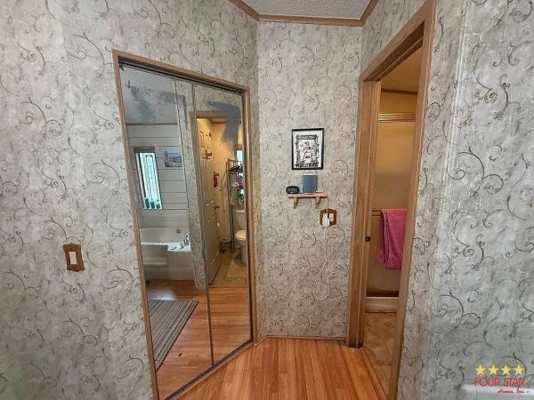 1989 CORO  Home