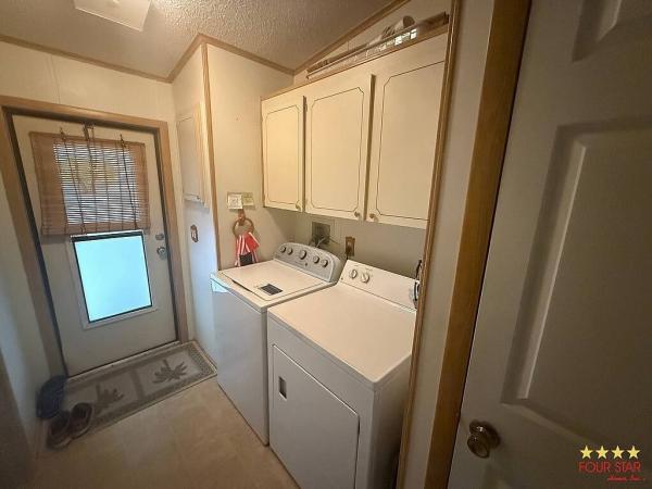 1989 CORO  Home
