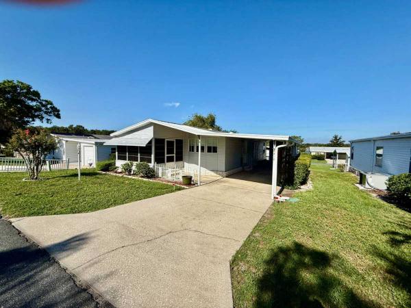 Photo 1 of 2 of home located at 416 Snead Dr Lady Lake, FL 32159