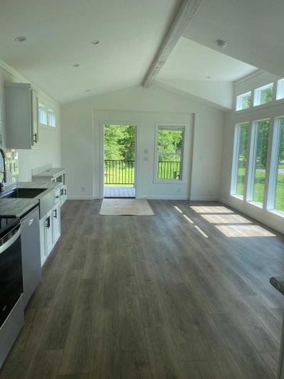 Photo 5 of 7 of home located at 200 Byrd Dr #58 Owens Cross Roads, AL 35763