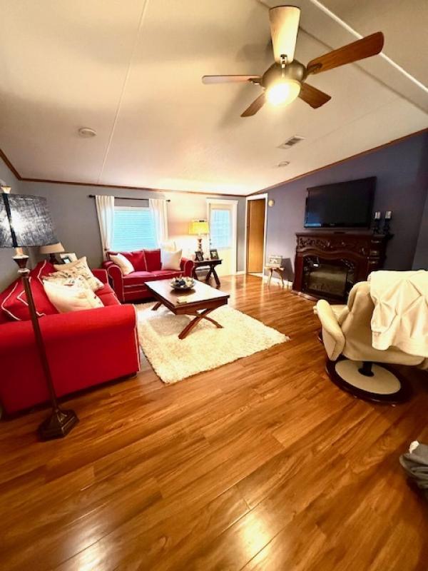 1998 Nobility Manufactured Home