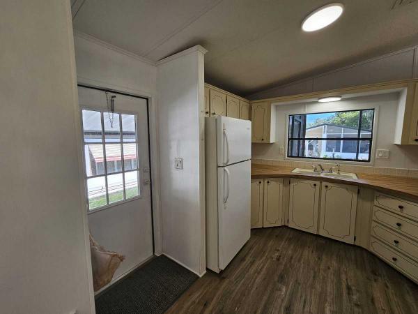1985 Redman Mobile Home