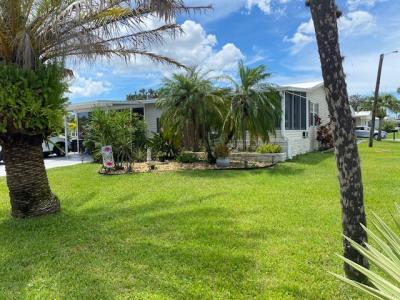 Mobile Home at 327 Den Helder Avenue Ellenton, FL 34222