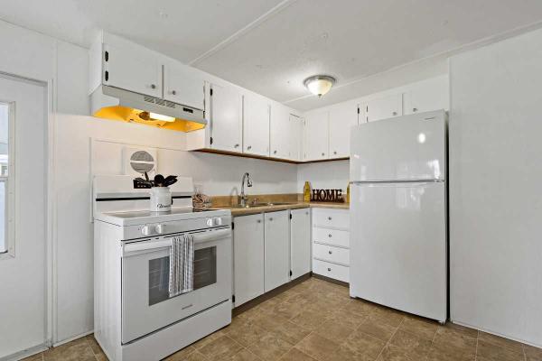 1976 ESTA Mobile Home