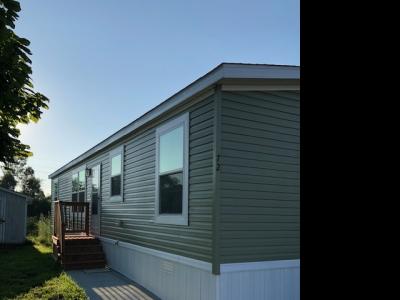 Mobile Home at 72 Hunters Rill Lapeer, MI 48446