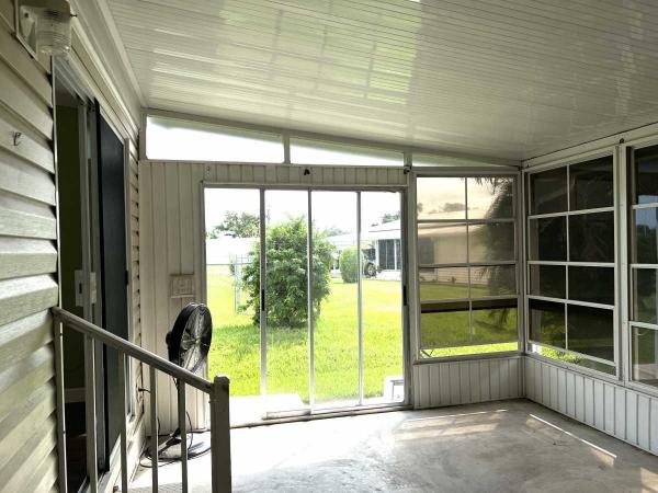 2006 Lifestyle by Fleetwood CC FLMHS 2/2 Hurricane Resistive Manufactured Home