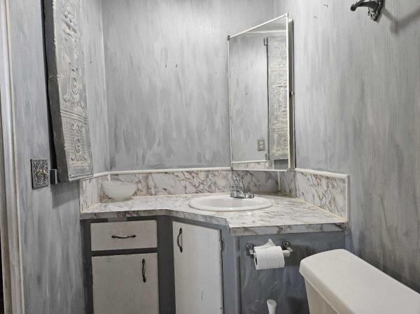 1973 IMPE Manufactured Home