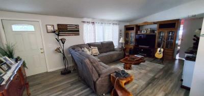 Photo 3 of 43 of home located at 17936 S Country Village Dr Oregon City, OR 97045