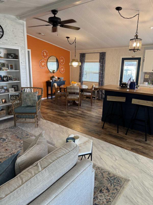 1984 Palm Harbor Manufactured Home