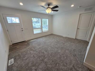Photo 5 of 14 of home located at 7421 Lyndale Ave S #61 Richfield, MN 55423