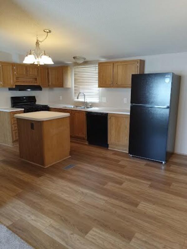 2004 Clayton Homes Mobile Home